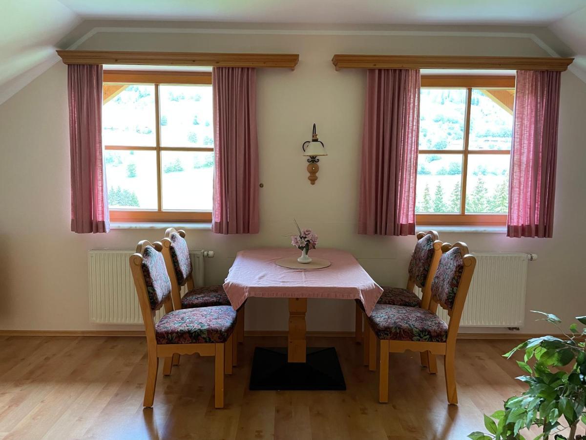 Ferienhaus Alpenblick Krakauschatten Ngoại thất bức ảnh