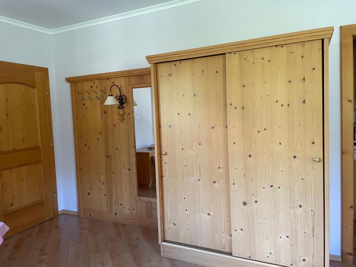 Ferienhaus Alpenblick Krakauschatten Ngoại thất bức ảnh