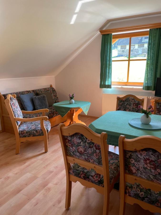 Ferienhaus Alpenblick Krakauschatten Ngoại thất bức ảnh
