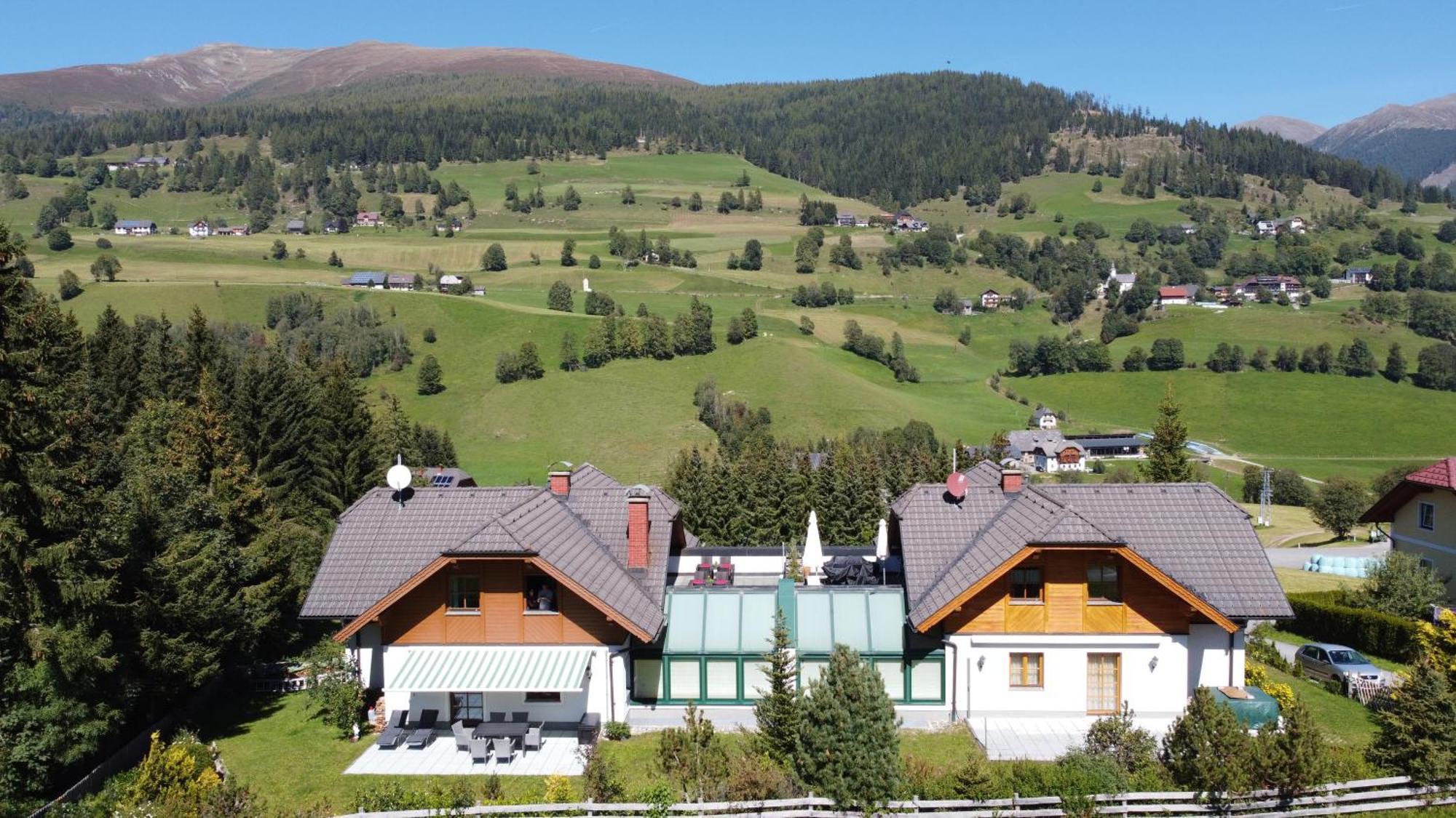 Ferienhaus Alpenblick Krakauschatten Ngoại thất bức ảnh